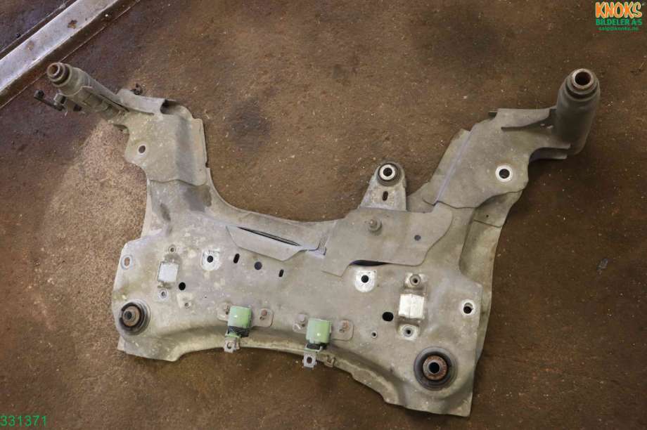 Travers foran hoved til Renault Scenic 2009-2016 (Type III)  (RENAULT|544017250R|)