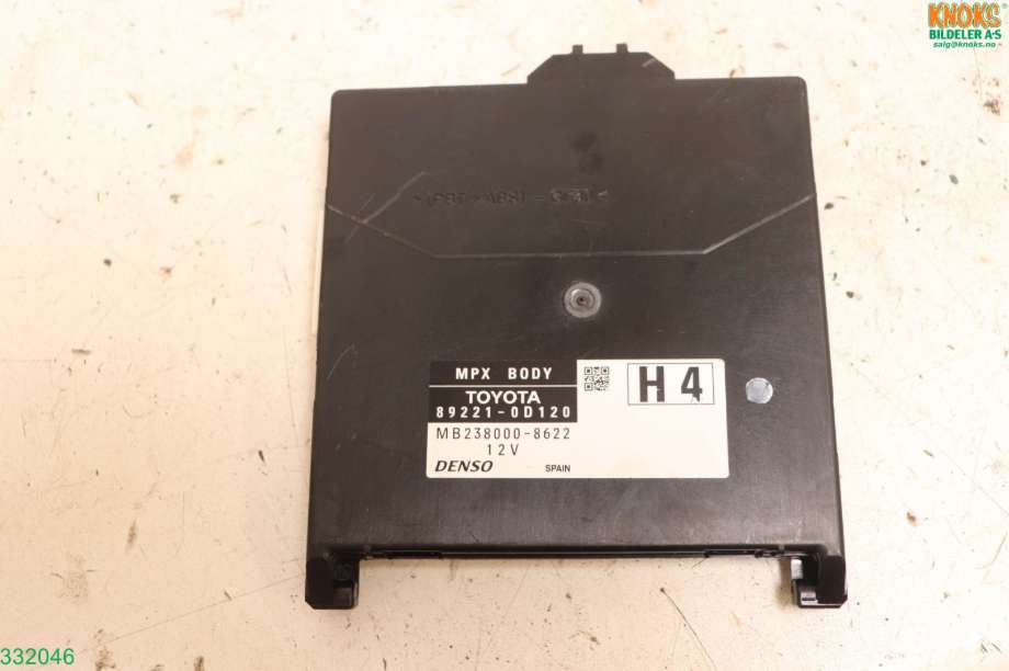 Styreenhet comfort (BCM) til Toyota Yaris 2012-2014 (Type III, Fase 1) (TOYOTA|892200D090||892210D120)