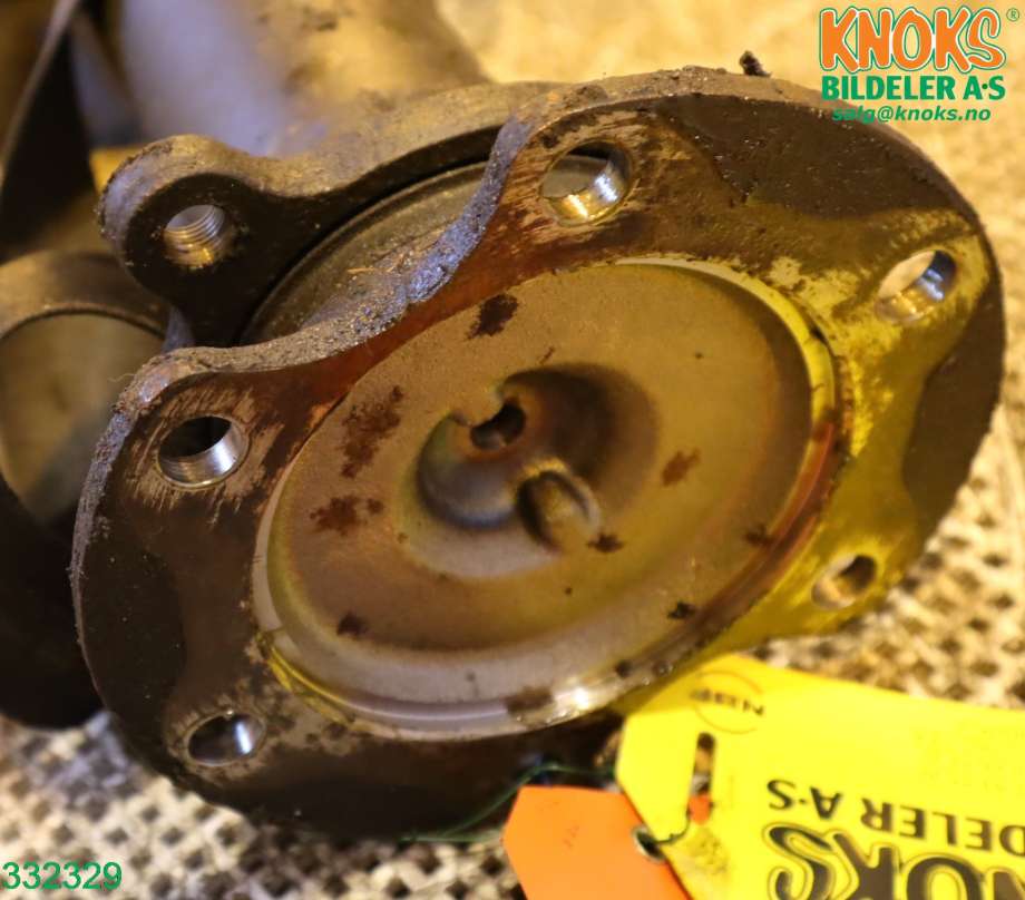 Kardang til Toyota Hiace 2007-2012 (Fase 3)  (TOYOTA|4111026570|)