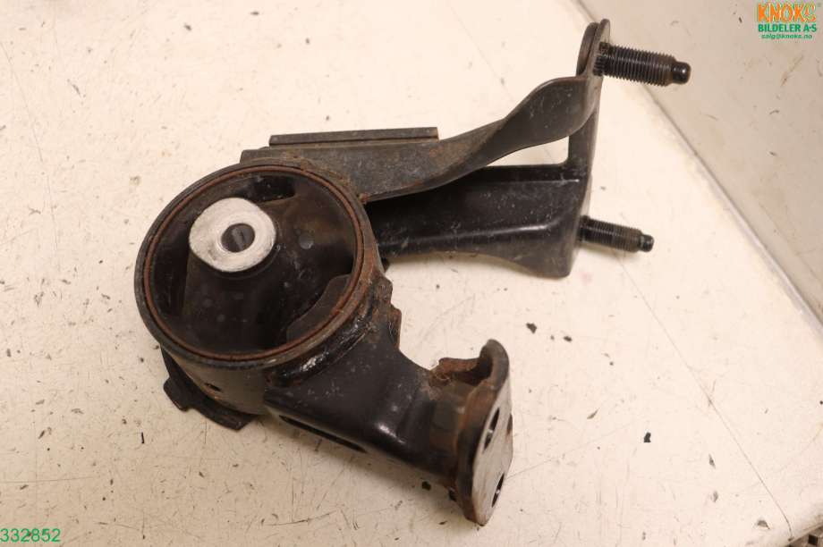 Motorfeste til Lexus CT, 2010-2020  (LEXUS|1237137360)