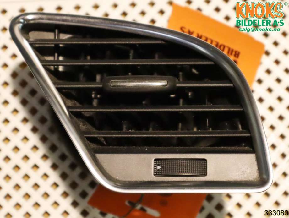 Diverse deler til Audi A4, 2007-2014 (Type IV) (B8) (B8) (AUDI|8T1 820 902 C)