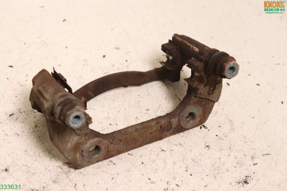 Bremsecaliper brakett til Mercedes B-Klasse 2008-2011 (Fase 2) (W245) (W245) (MERCEDES|A 169 420 11 15|)