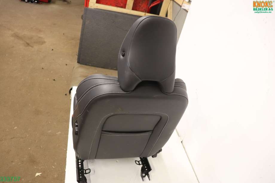 Sete foran høyre til Volvo S60 2014-2019 (Type II, Fase 2)  (VOLVO|)