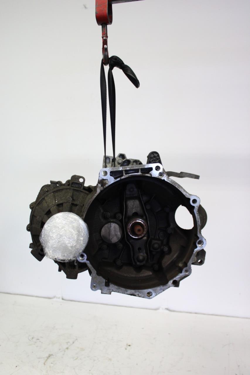 Girkasse manuell 6-trinn til VW Passat 2011-2015 (B7) (B7) (VOLKSWAGEN|02S 300 047 M|)