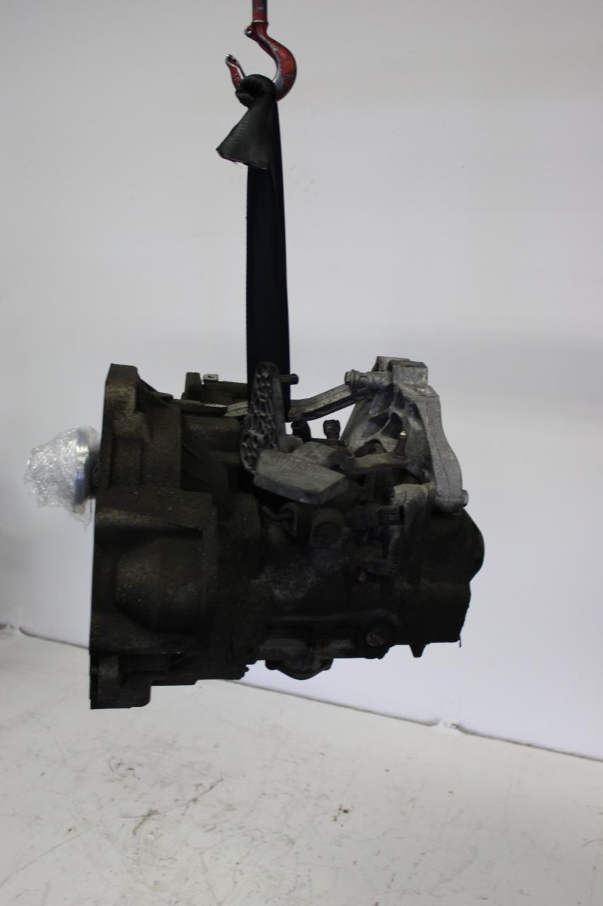 Girkasse manuell 6-trinn til VW Passat 2011-2015 (B7) (B7) (VOLKSWAGEN|02S 300 047 M|)