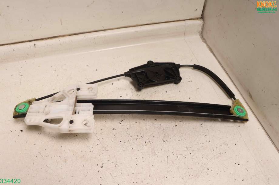 Ruteheis til Audi Q3 2011-2014 (Type I, Fase 1) (AUDI|8U0 839 461|)