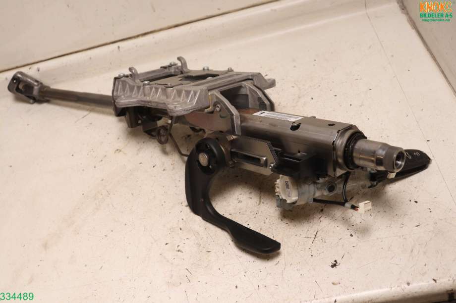 Rattaksel til Audi Q3, 2011-2014 (Type I, Fase 1)  (AUDI|5N1 419 502 M)