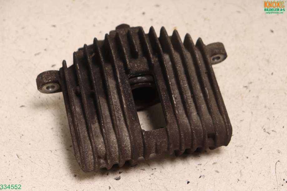 Bremsecaliper venstre foran til Chevrolet Corvette 1984-1996 (C4) (C4) (CHEVROLET|)