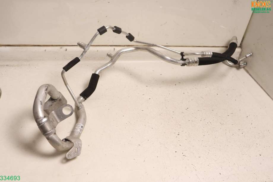 Aircondition rør til Mercedes E-Klasse 2016-2023 (W213) (W213) (MERCEDES|A 213 830 75 02|)