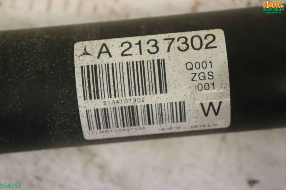 Mellomaksel til Mercedes E-Klasse 2016-2023 (W213) (W213) (MERCEDES|A 213 410 73 02|)