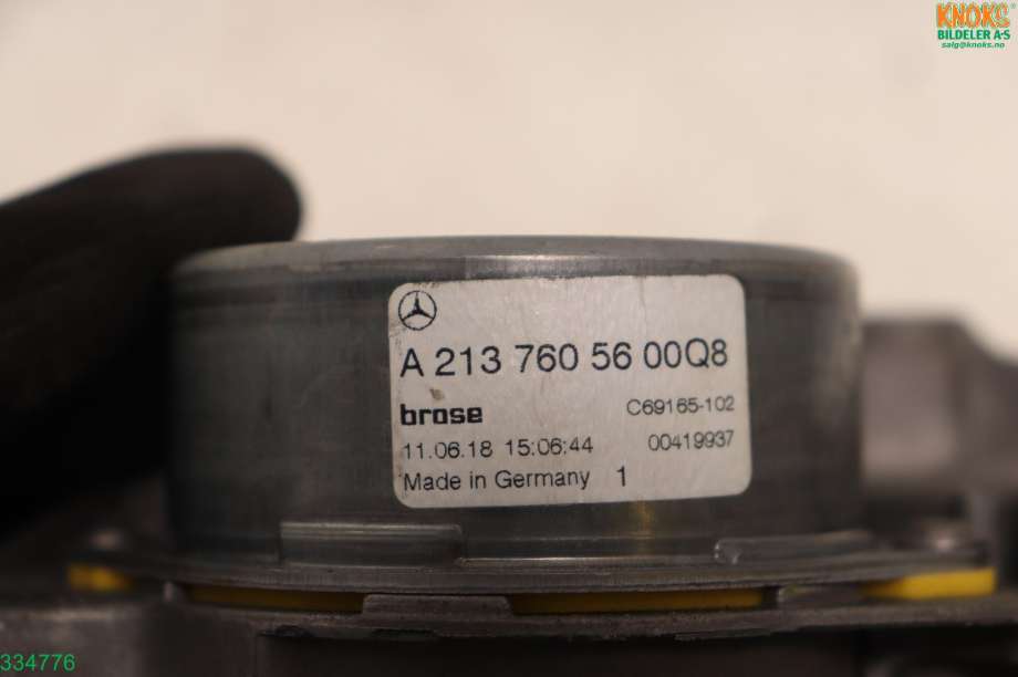 Baklukeåpner motor til Mercedes E-Klasse 2016-2023 (W213) (W213) (MERCEDES|A 213 760 56 00|)