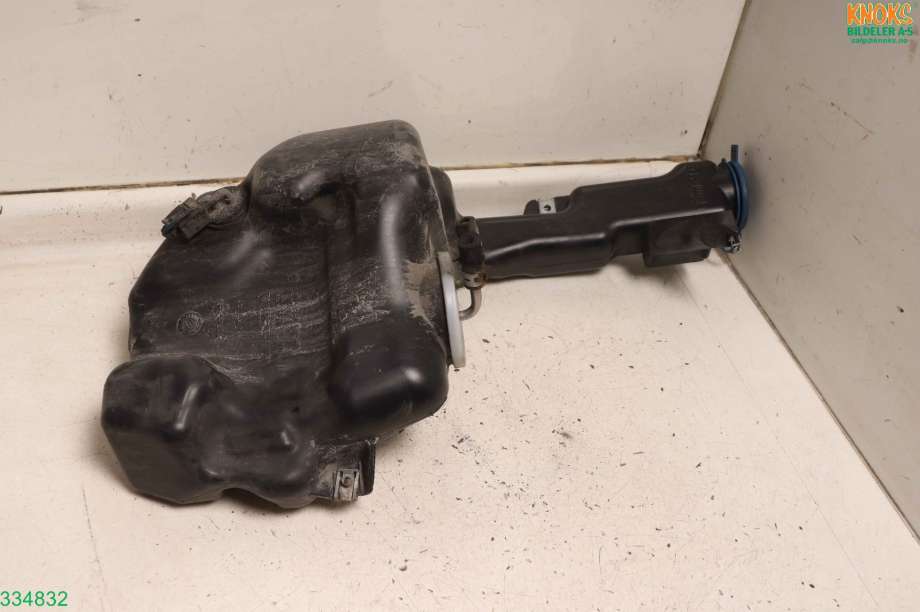Spylertank til Mercedes E-Klasse 2013-2016 (Fase 2) (W212) (W212) (MERCEDES|A 204 869 14 20|)
