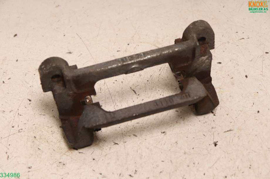 Bremsecaliper brakett til Mitsubishi Outlander 2012-2015 (Type III, Fase 1)  (MITSUBISHI|4605B122|)