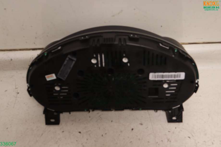 Instrumentpanel til Opel Insignia A 2009-2014  (OPEL|13333344|)