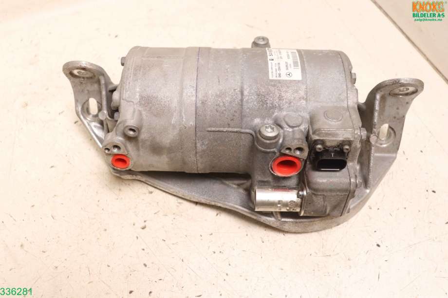 Aircondition kompressor til Mercedes B-Klasse 2011-2018 (W246) (W246) (MERCEDES|A 003 230 68 11|)