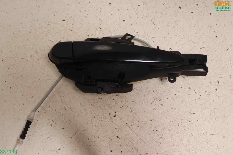 Dørhåndtak utv høyre foran til BMW X3 2010-2017 (F25) (F25) (BMW|51 21 7 207 562|51 21 7 193 264|)
