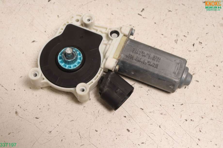 Ruteheis høyre til BMW X3 2010-2017 (F25) (F25) (BMW|67 62 7 322 748|)