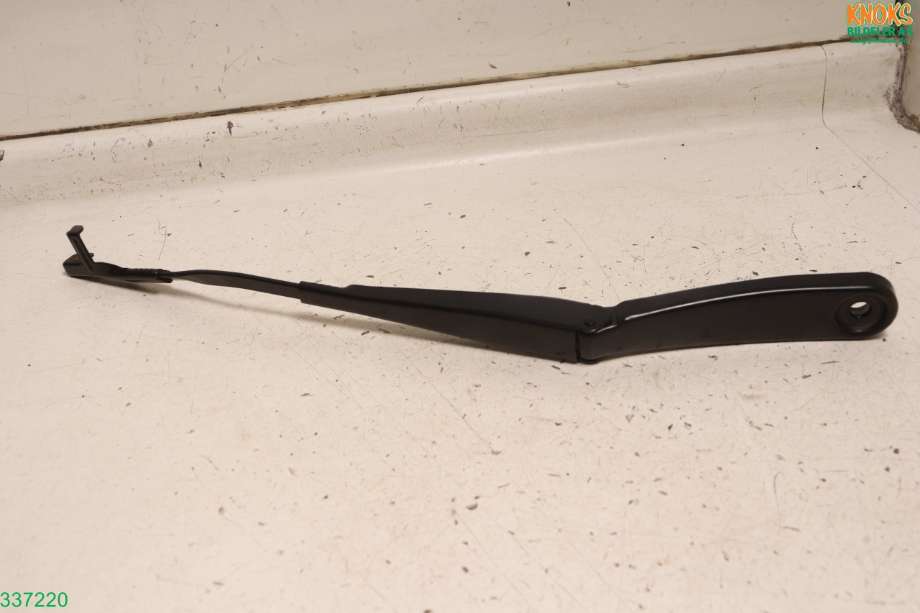 Viskerarmer frontrute til BMW X3, 2010-2017 (F25) (F25) (BMW|61 61 7 213 271)