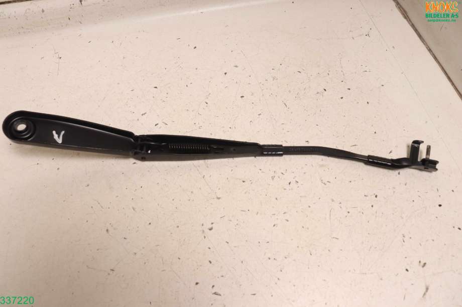 Viskerarmer frontrute til BMW X3 2010-2017 (F25) (F25) (BMW|61 61 7 213 271|)