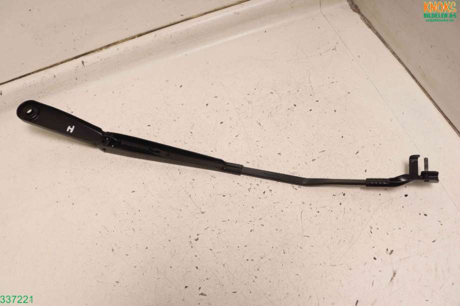 Viskerarmer frontrute til BMW X3 2010-2017 (F25) (F25) (BMW|61 61 7 213 272|)