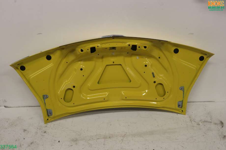 Bakluke sedan til Chevrolet Camaro 1967-->>  (CHEVROLET|22805660|)