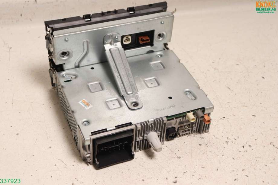 Bilstereo til Peugeot Partner 2015-2019 (Type II, Fase 2)  (PEUGEOT|16 227 933 80|)