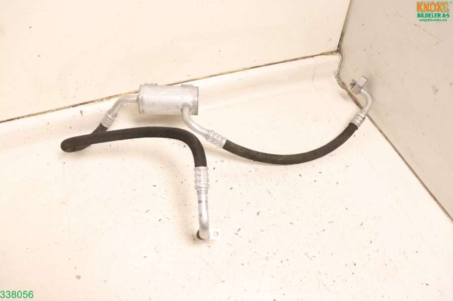 Aircondition rør til Mercedes B-Klasse 2011-2018 (W246) (W246) (MERCEDES B250|A 242 830 30 00|)