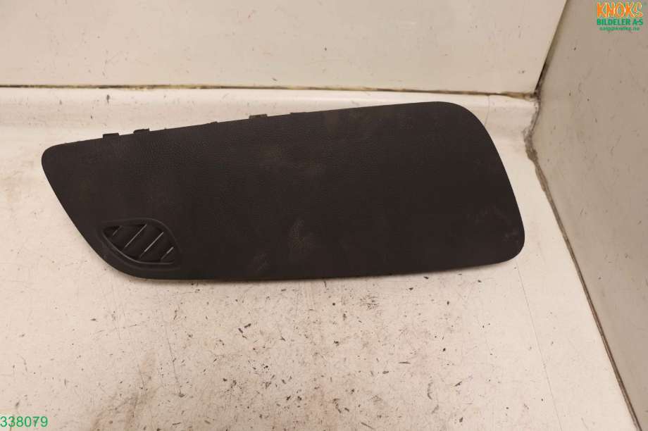 Airbag passasjer til VW Polo 2014-2017 (Type V, Fase 2)  (VOLKSWAGEN|F 6R0 880 204 A|)