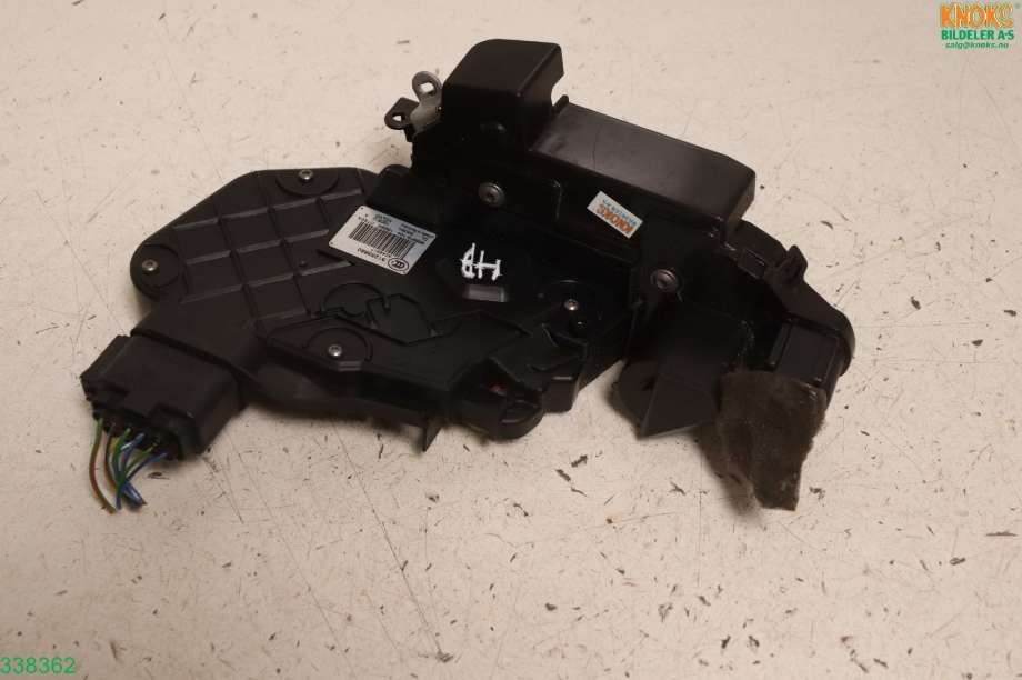 Låsekasse høyre til Volvo XC60 2014-2017 (Type I, Fase 2)  (VOLVO|31416688|)