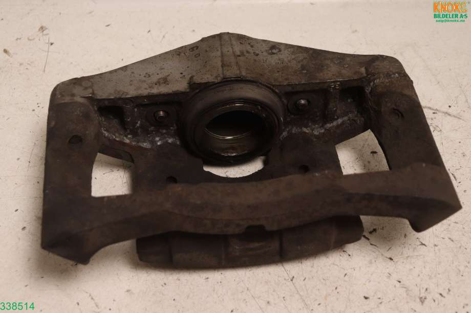 Bremsecaliper høyre foran til Audi A8 2003-2010 (Type II)  (AUDI|4F0 615 124|)