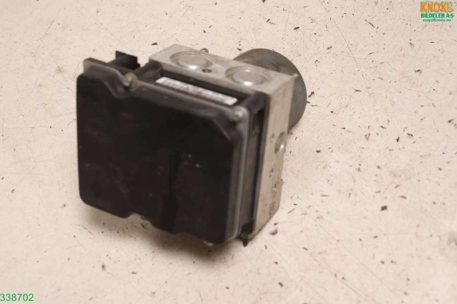 ABS sentral til Toyota Avensis 2009-2015 (Type III, Fase 1)  (TOYOTA|4405005130|)
