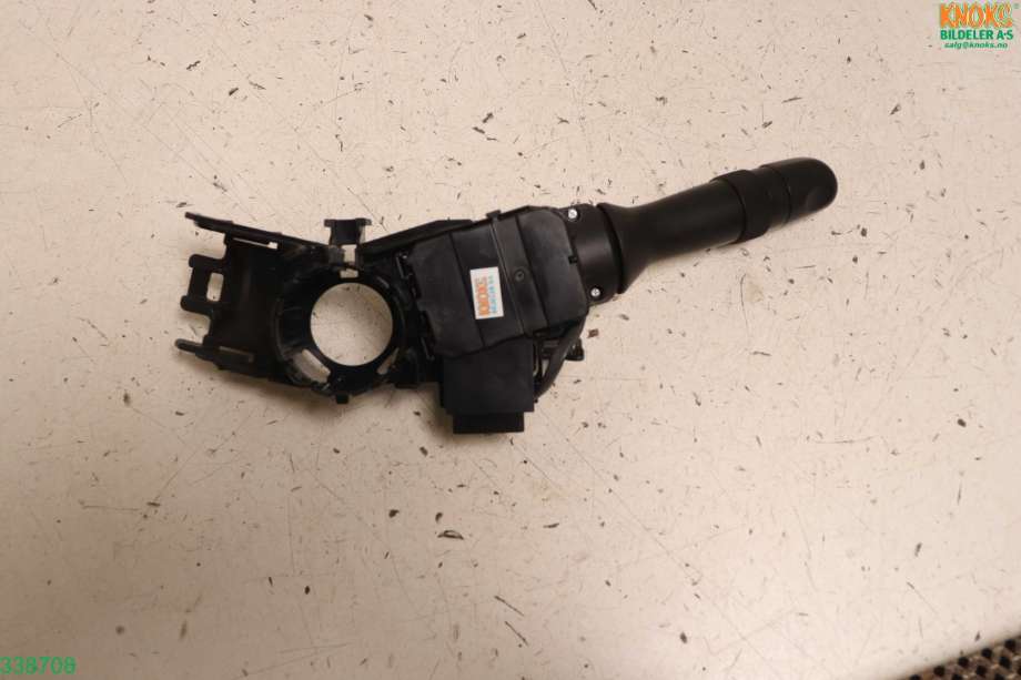 Bryter blink til Toyota Avensis 2009-2015 (Type III, Fase 1)  (TOYOTA|8414005190|)