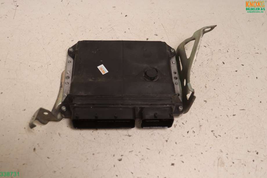 Styreenhet motor til Toyota Avensis 2009-2015 (Type III, Fase 1)  (TOYOTA|8966105E00|)