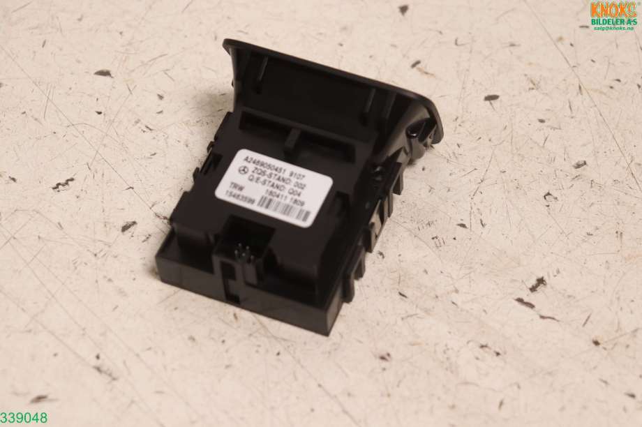 Bryter elektrisk håndbrekk/parkbrems til Mercedes B-Klasse 2011-2018 (W246) (W246) (MERCEDES|A 246 905 04 51 9107|)