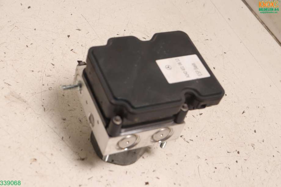 ABS sentral til Mercedes B-Klasse 2011-2018 (W246) (W246) (MERCEDES|A 242 431 09 12|)