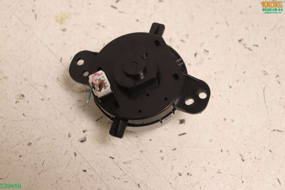 Bryter diverse til Mitsubishi ASX 2010-2019  (MITSUBISHI|8604A008|)