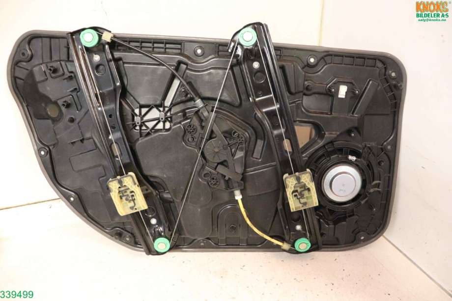 Ruteheis til Volvo V40, 2012-2019  (VOLVO|31276216)