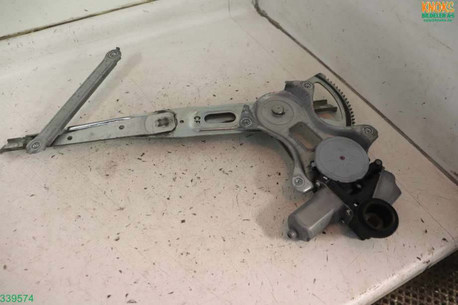 Ruteheis høyre foran til Toyota Prius +7 2012-2020 (Type III) (stasjonsvogn) (stasjonsvogn) (TOYOTA|8572012490|)