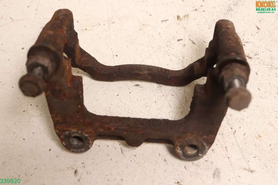Bremsecaliper brakett til Peugeot 3008, 2009-2016 (Type I) (PEUGEOT|4404 K5)