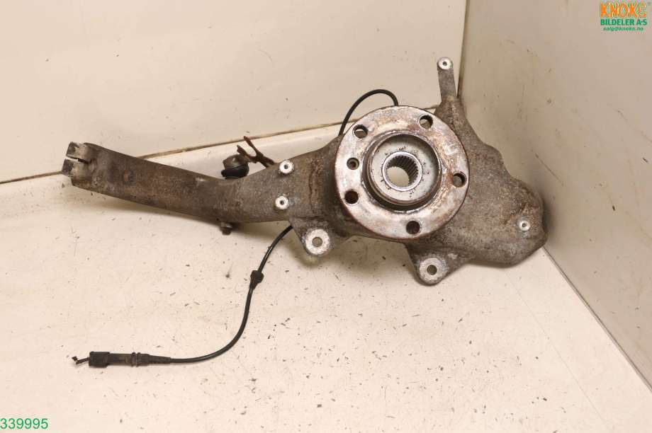 Hjulspindel høyre foran til BMW X5 2007-2013 (E70) (E70) (BMW|31 21 6 869 870|)