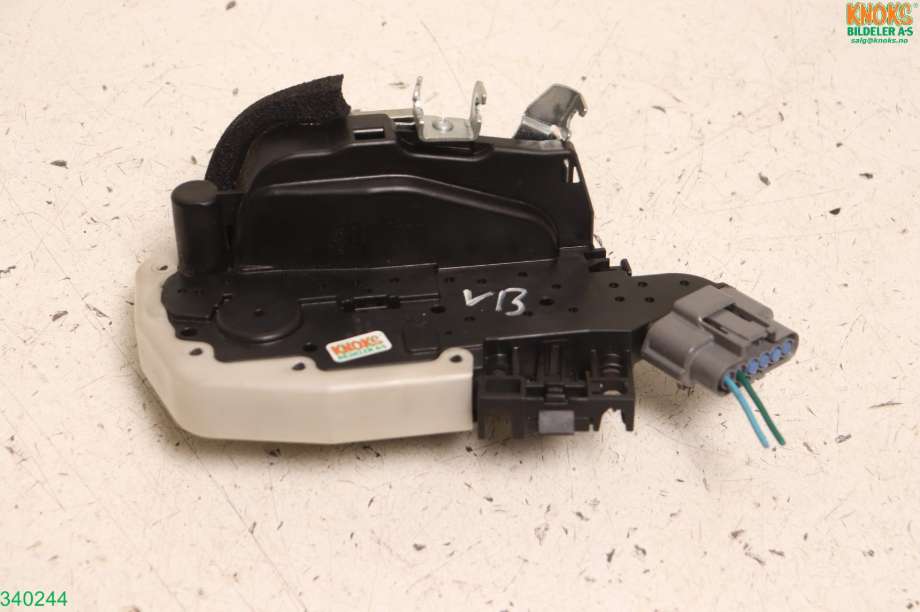 Låsekasse venstre til Nissan Micra 2011-2017 (K13) (K13) (NISSAN|825011HH0C|)