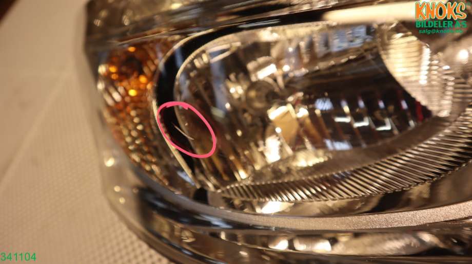 Frontlykt høyre halogen til Peugeot 208 2012-2019 (Type I) (98 022 212 80|)