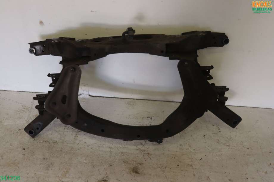 Travers bak til Toyota RAV4 2016-2019 (Type IV, Fase 2)  (TOYOTA|5120648060|)