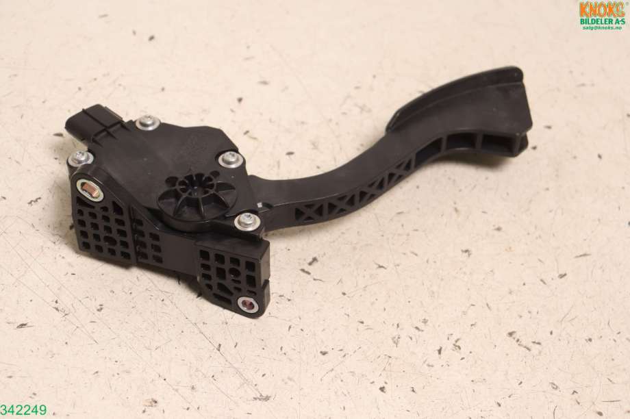Pedal gass til Toyota RAV4 2009-2013 (Type III, Fase 2)  (TOYOTA|7811042011|)