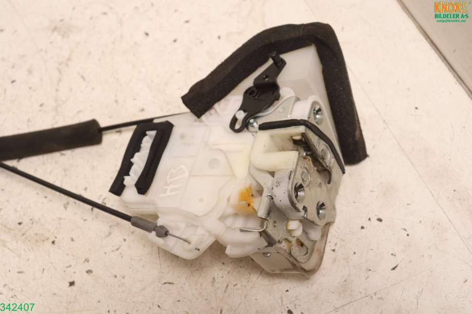 Låsekasse høyre til Subaru Legacy, 2009-2015  (SUBARU|61035AJ000)
