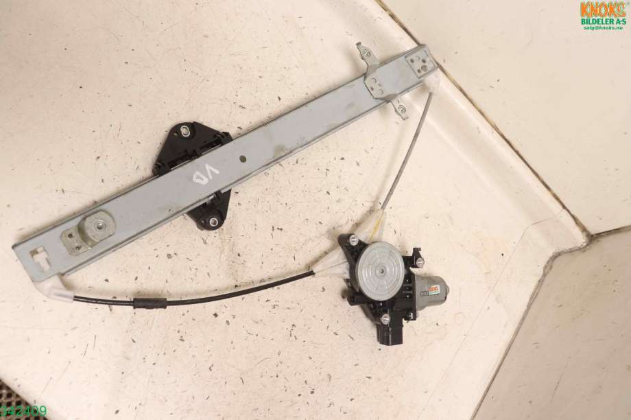 Ruteheis venstre til Subaru Legacy, 2009-2015  (SUBARU|61042AJ010)