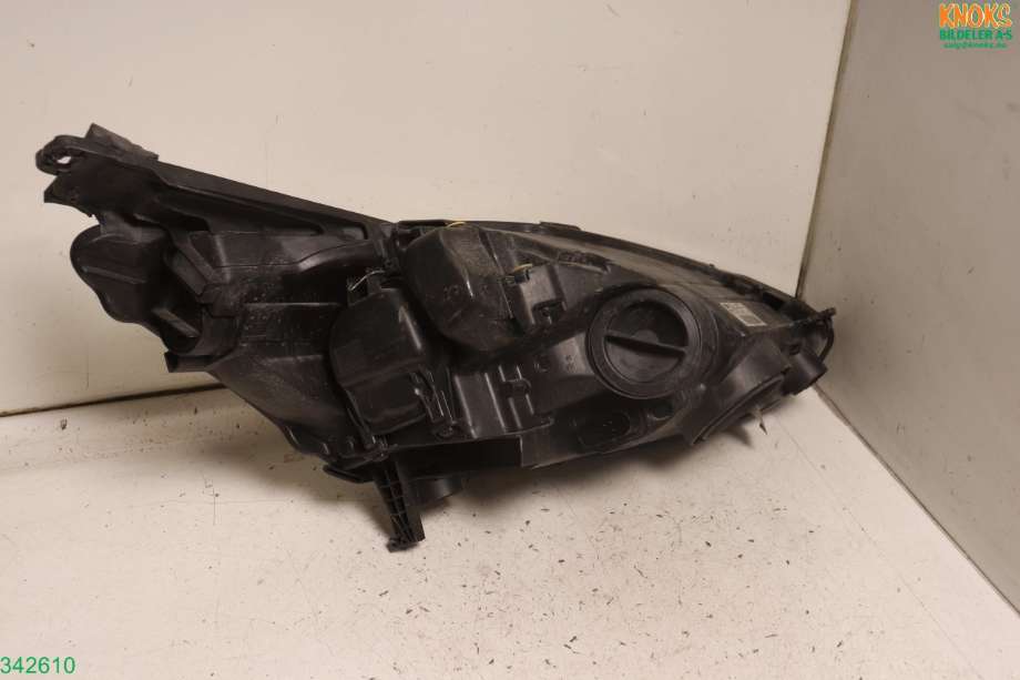 Frontlykt venstre halogen til Ford C-Max 2010-2015 (Type II, Fase 1)  (FORD|AM51-13W030-AF|1787130|)