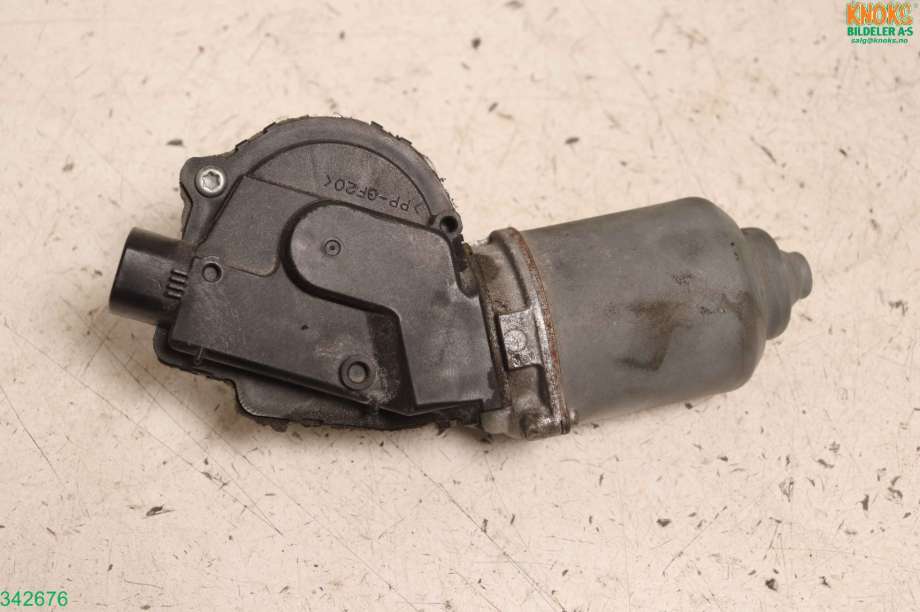 Viskermotor frontrute til Subaru Impreza, 2008-2012 (Type III)  (SUBARU|86510FG010)