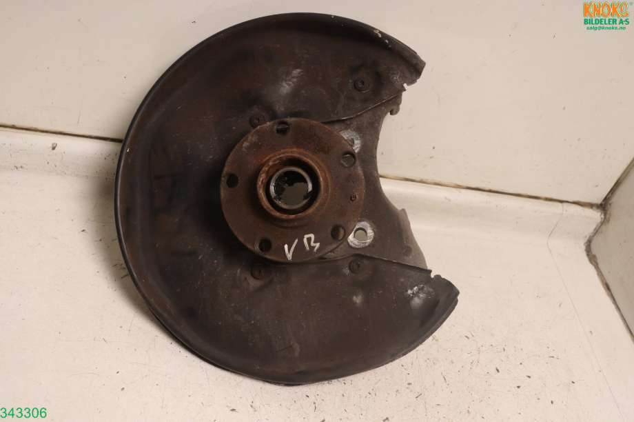 Hjulspindel venstre bak til Audi A4, 2004-2008 (Type III) (B7) (B7) (AUDI|8E0 505 433 B)