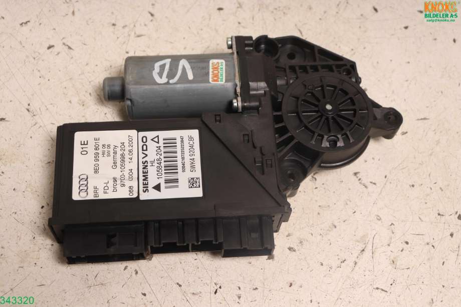 Ruteheis venstre til Audi A4 2004-2008 (Type III) (B7) (B7) (AUDI|8E0 959 801 E|)